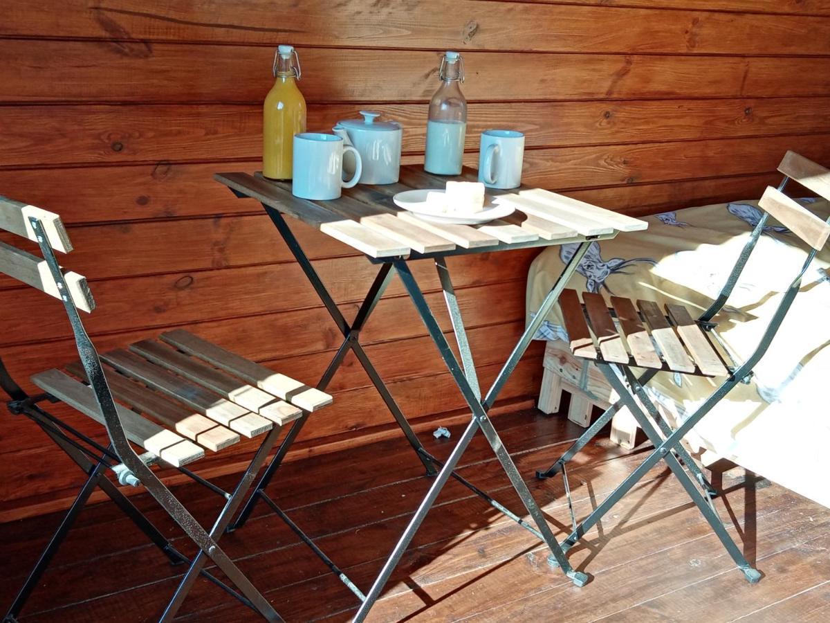 Wee Hoose Glamping 3 Hotel Kinbrace Kültér fotó